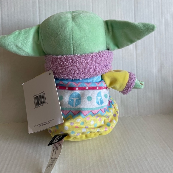 NWT Easter Grogu/Baby Yoda Plush 2022 Star Wars The Mandalorian The Child - Picture 6 of 14